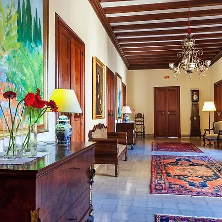 Otel Llenaire 3*