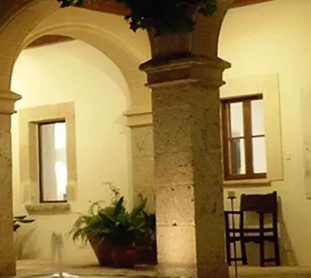 Otel Llenaire